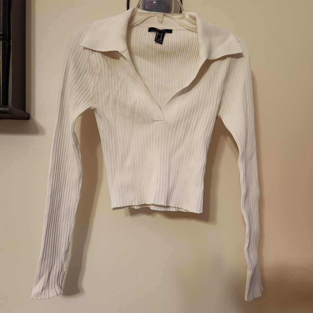 Forever 21 White Ribbed Top With Open Collar Juniors Medium
